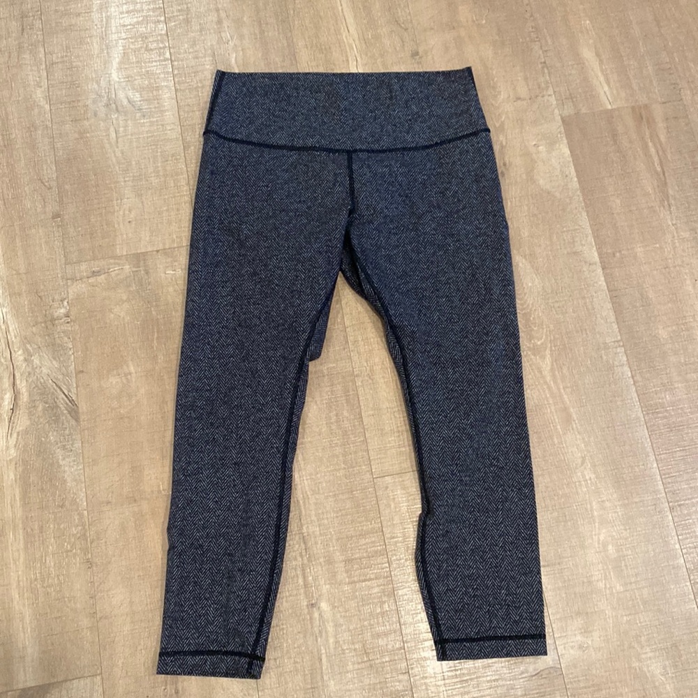 Lululemon Wunder Under leggings